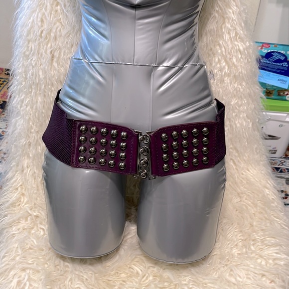 Rampage Belt - Picture 1 of 3